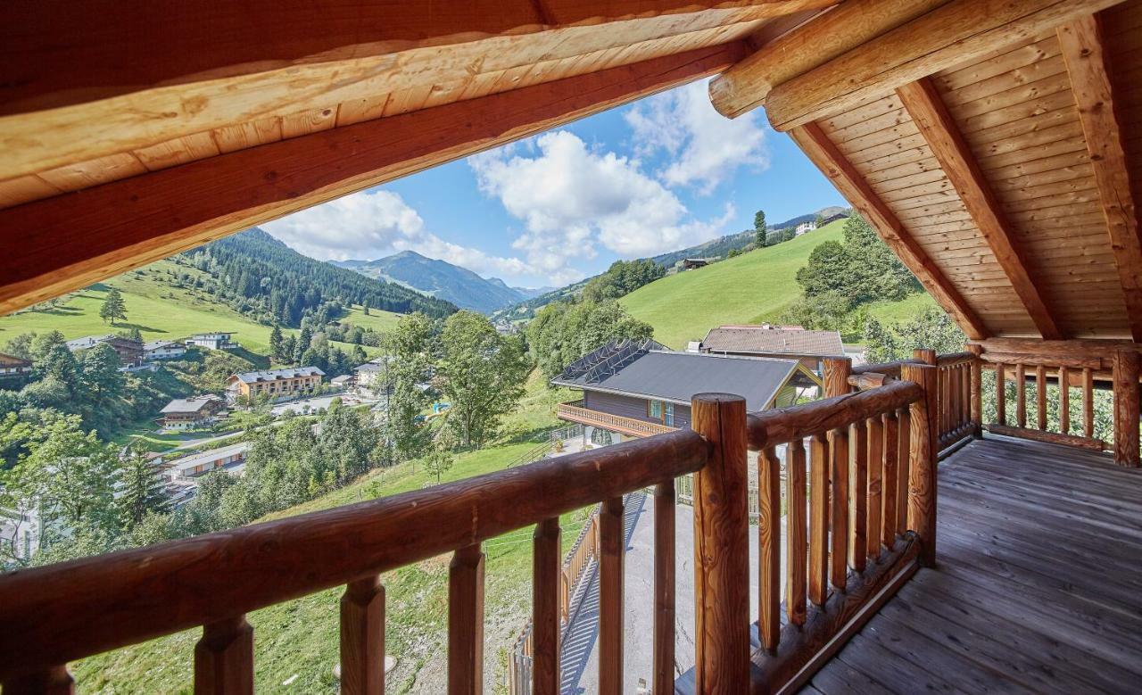 Chalets Blockhaus Saalbach By Holidayflats24 Βίλα Εξωτερικό φωτογραφία