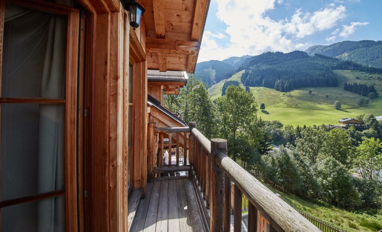 Chalets Blockhaus Saalbach By Holidayflats24 Βίλα Εξωτερικό φωτογραφία